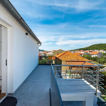 Apartments Lucija Mari Tribalj Exterior foto