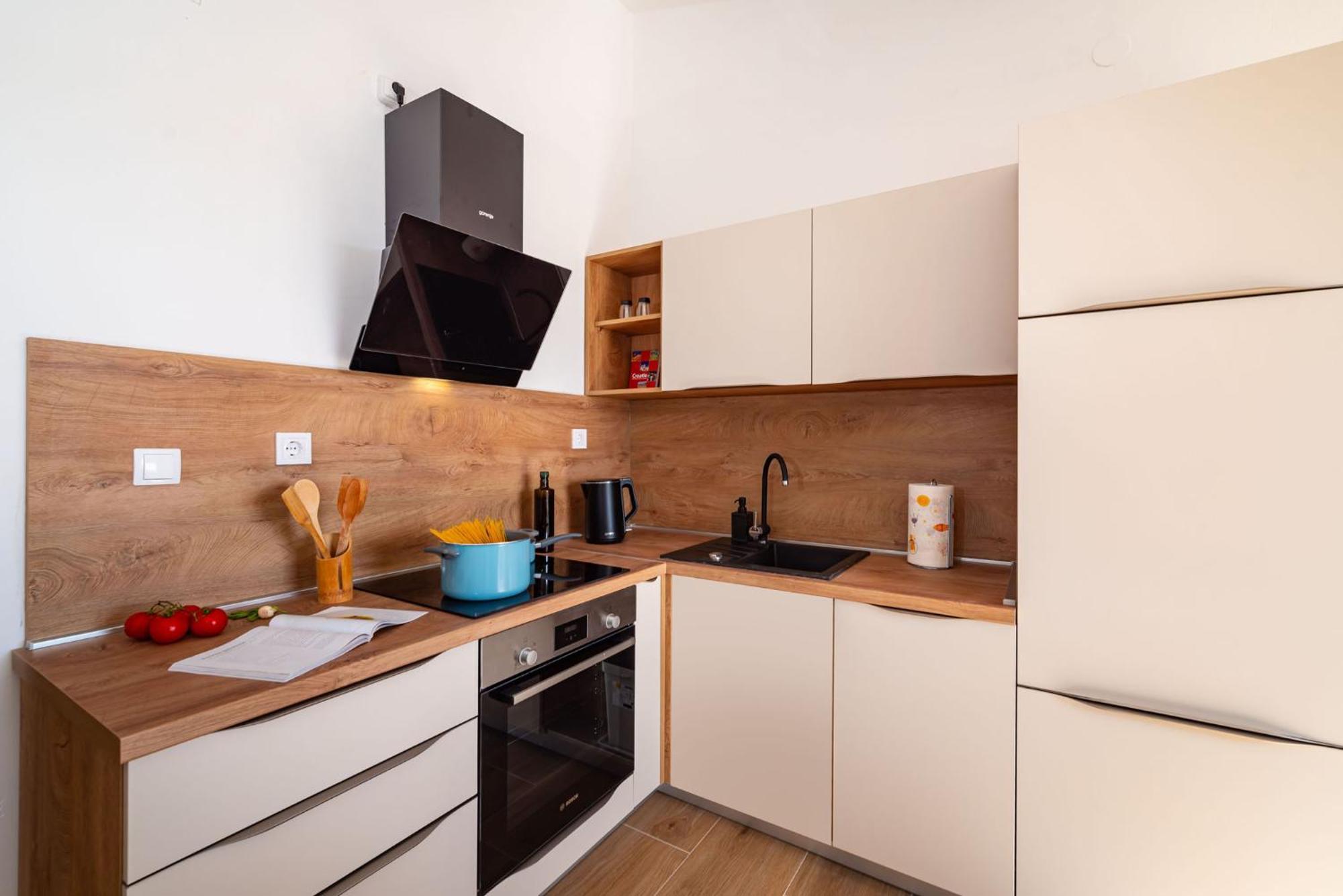 Lucija Mari Apartment