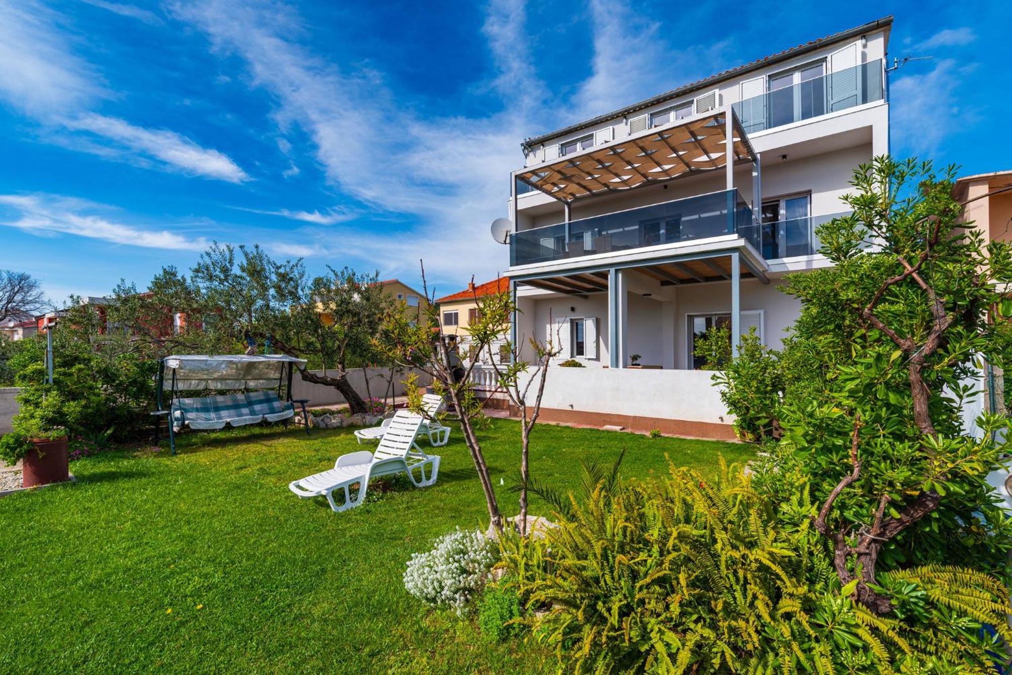Apartment Lucija Mari Tribunj (Sibenik-Knin)