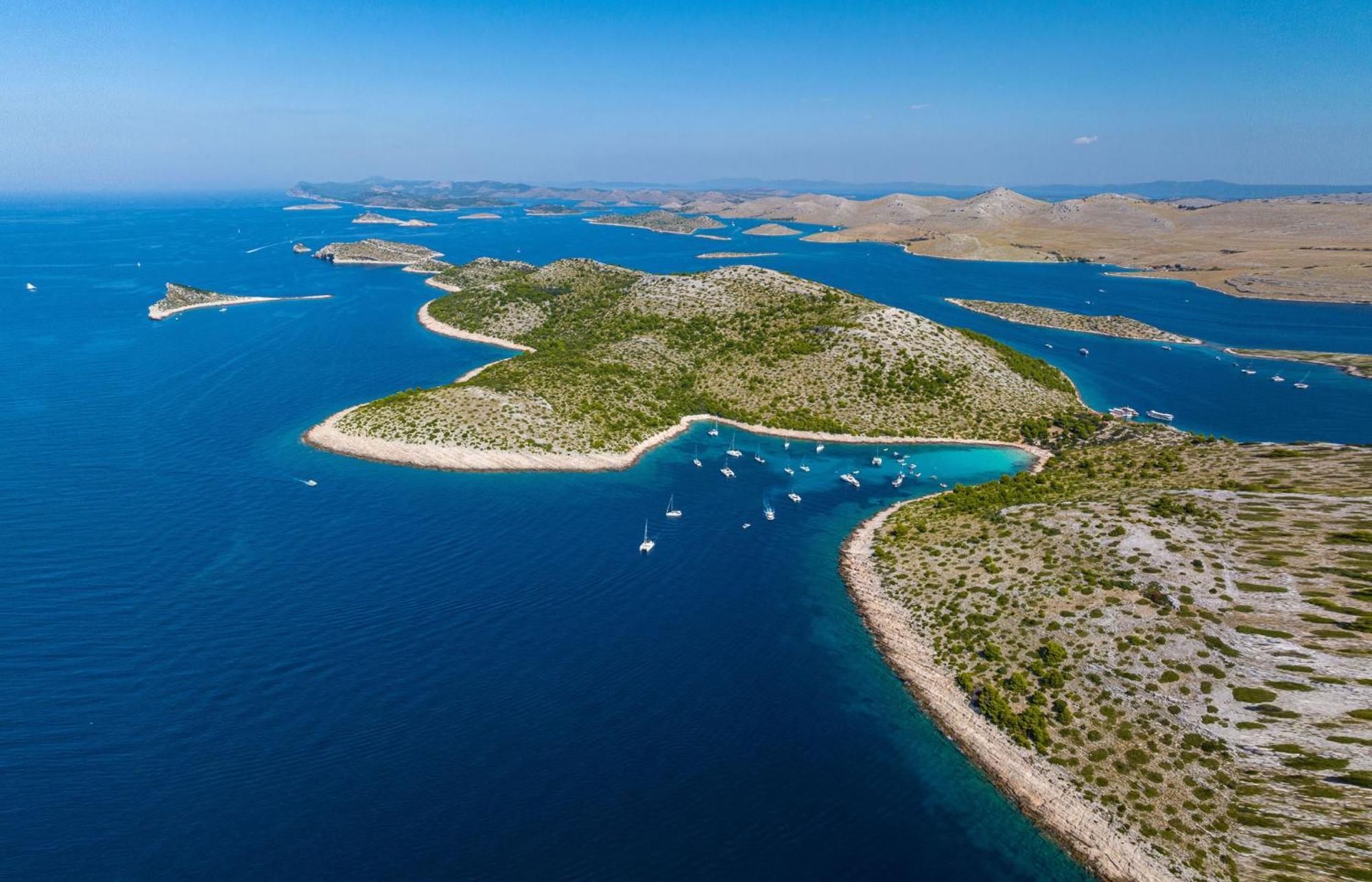 Lucija Mari * Tribunj (Sibenik-Knin)